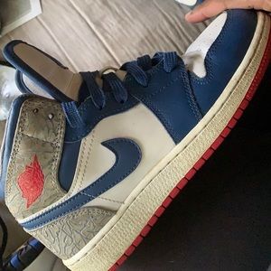 Used Jordan's size 4